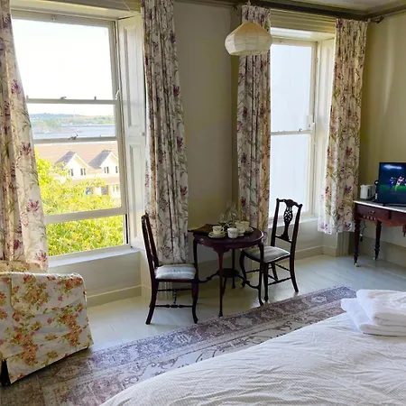Bed & Breakfast Lynwood House *